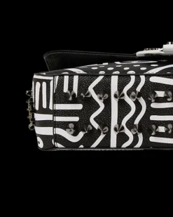 A.I.8 AFRICAN INTELLIGENCE - ORIGIN STORY SHARK HANDBAG><noscript><img width=