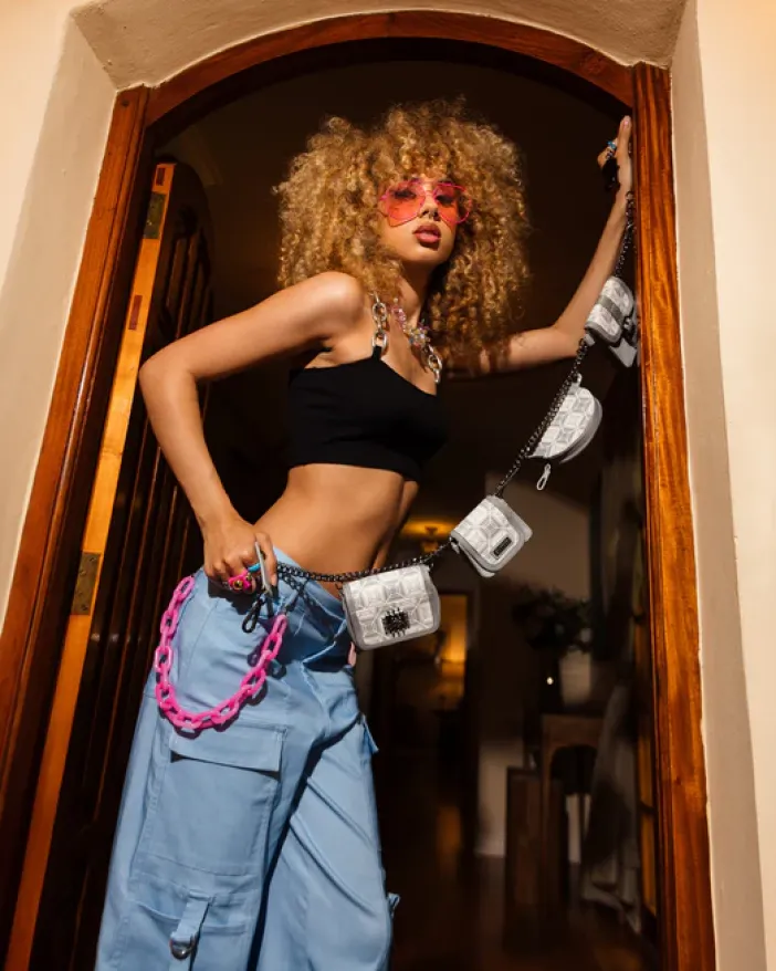 A.I.8 AFRICAN INTELLIGENCE BOOKED u0026 BUSY CHARM WAISTBELT>SPRAYGROUND Online