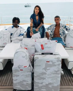 3AM LE BLANC SHARKNAUTICS HARDSHELL FULL-SIZE LUGGAGE><noscript><img width=