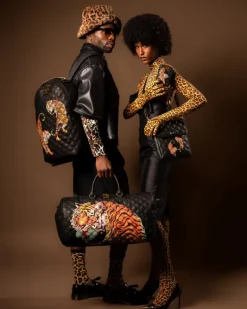 CATWALK CURRENCY BACKPACK (DLXV)><noscript><img width=