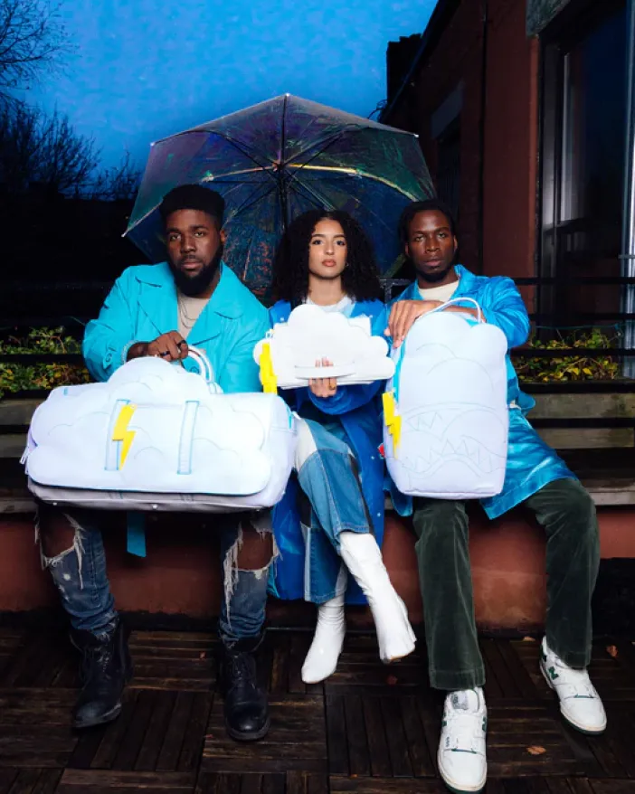 CLOUDY WITH A CHANCE OF SHARK CROSSOVER CLUTCH>SPRAYGROUND Outlet