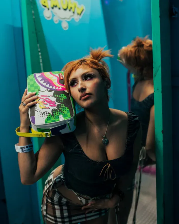 DREAMY TECHNICOLOR TOILETRY BAG>SPRAYGROUND Hot