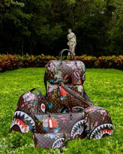 GARDEN OF SHARKS SAVVY CROSSBODY><noscript><img width=