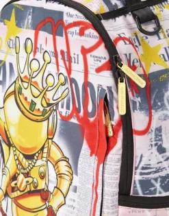 GOLD ASTRONAUT 1969 MOON WALK><noscript><img width=