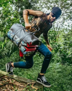 $HARKBITE LARGE DUFFLE><noscript><img width=