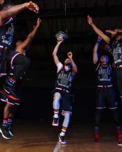 HARLEM GLOBETROTTERS BASKETBALL BAG><noscript><img width=