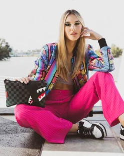 HENNY AIIR TO THE THRONE CROSSOVER CLUTCH>SPRAYGROUND
