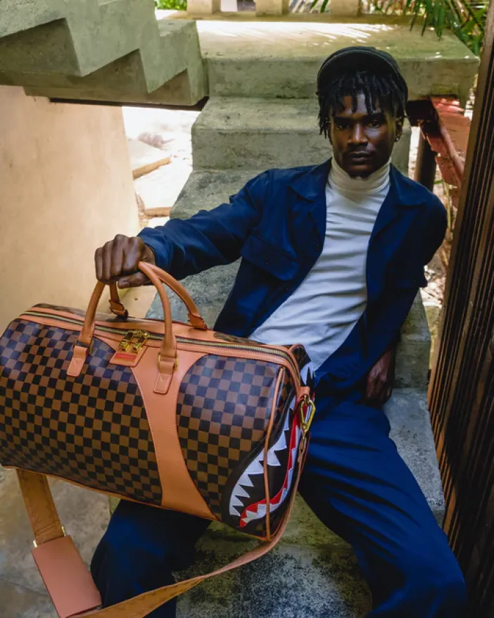 HENNY AIR TO THE THRONE DUFFLE>SPRAYGROUND Hot