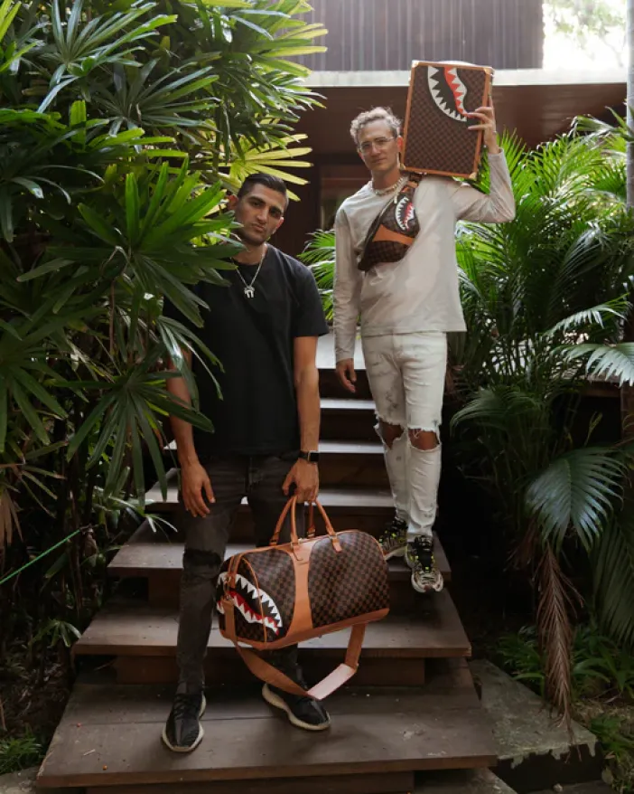 HENNY AIR TO THE THRONE DUFFLE>SPRAYGROUND Hot