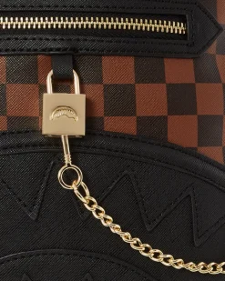 HENNY LOCK SHARKS IN PARIS SAVAGE><noscript><img width=
