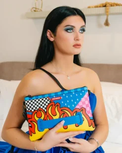 MOSH PIT CROSSOVER CLUTCH><noscript><img width=