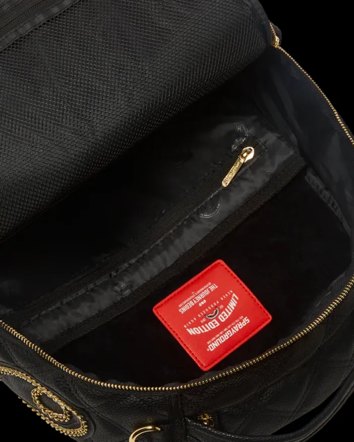 NOIR QUILT GOLD CHAIN SHARK BACKPACK (DLXV)>SPRAYGROUND New