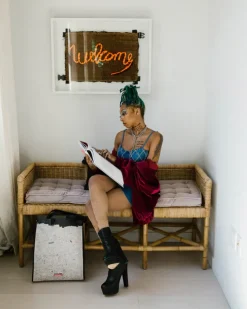 OFFICIAL BASQUIAT PEGASUS 1987 LOFT TOTE><noscript><img width=