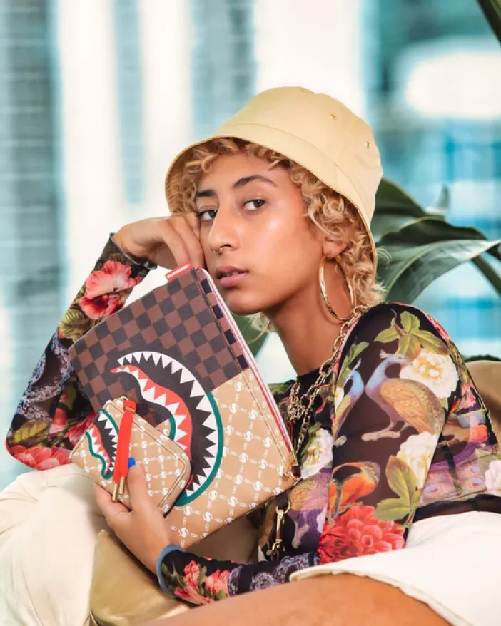 PARIS VS FLORENCE CROSSOVER CLUTCH>SPRAYGROUND Hot