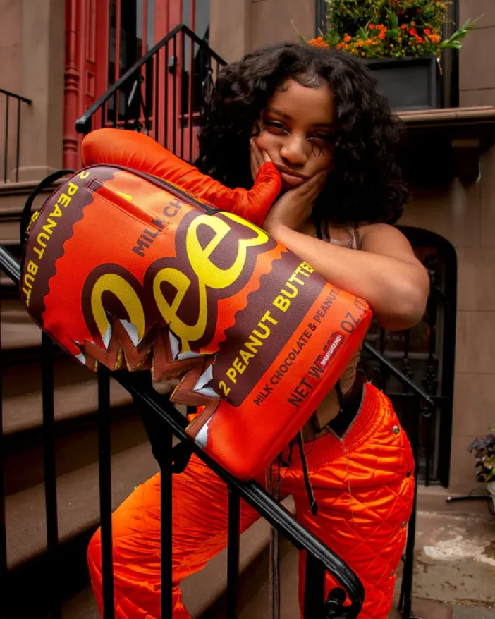 REESE'S SHARK BITE BACKPACK (DLXV)>SPRAYGROUND Sale