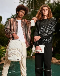 RIVIERA LE BLANC GOLD  CHAIN SHARK CROSSOVER CLUTCH><noscript><img width=