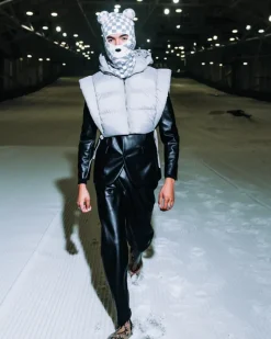ROSE MONEY BEAR SKI MASK><noscript><img width=