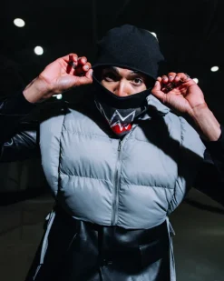 SEWN SHUT SKI MASK><noscript><img width=