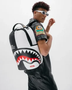 SHARK CENTRAL SPLIT BACKPACK BLK/WHT (DLXV)>SPRAYGROUND Online