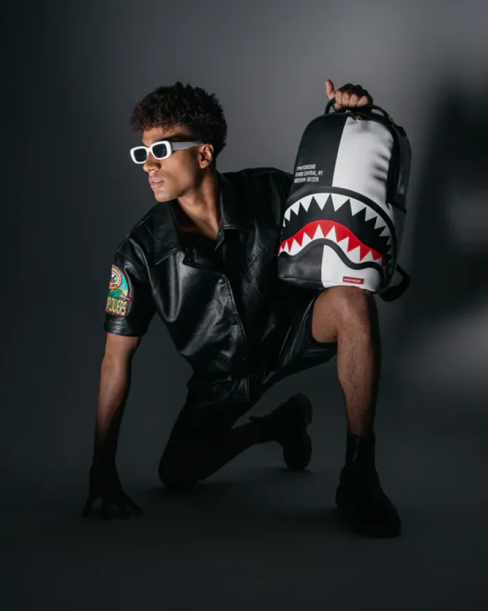 SHARK CENTRAL SPLIT BACKPACK BLK/WHT (DLXV)>SPRAYGROUND Online