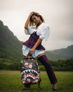 SHARKFLOWER DLX BACKPACK><noscript><img width=
