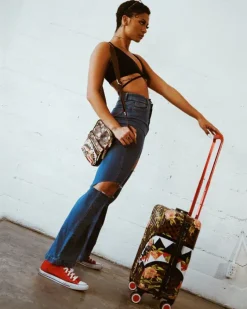 SHARKFLOWER 21.5u201d CARRY-ON SHARKNAUTICS LUGGAGE><noscript><img width=