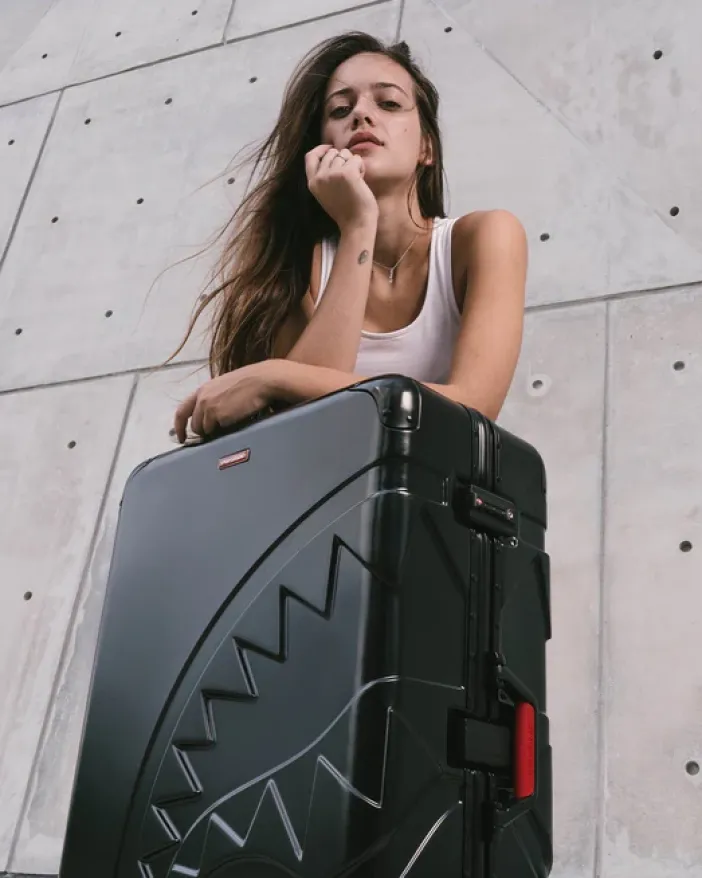 SHARKITECTURE MOLDED 2 PC LUGGAGE SET>SPRAYGROUND New