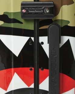 SHARKNAUTICS (CAMO) 21.5u201d CARRY-ON LUGGAGE><noscript><img width=