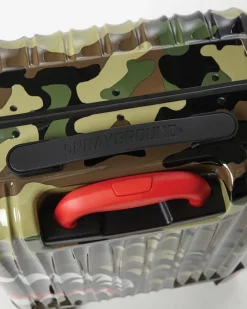 SHARKNAUTICS (CAMO) 21.5u201d CARRY-ON LUGGAGE><noscript><img width=