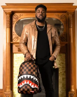 SHARKS IN PARIS VANQUISH BACKPACK (DLXV)>SPRAYGROUND Outlet
