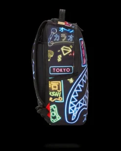 SHINJUKU CITY u30b9u30d7u30ecu30fcu30b0u30e9u30a6u30f3u30c9 (DLXR)><noscript><img width=