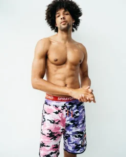 SPLIT CAMO CORTO SWIM TRUNKS><noscript><img width=