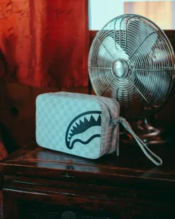 SPLIT THE CHECK (PEARL) TOILETRY BAG><noscript><img width=