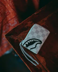 SPLIT THE CHECK (PEARL) WALLET><noscript><img width=