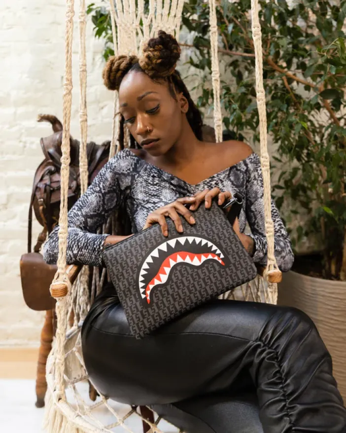 SPRAYGATTI REVV CROSSOVER CLUTCH>SPRAYGROUND New