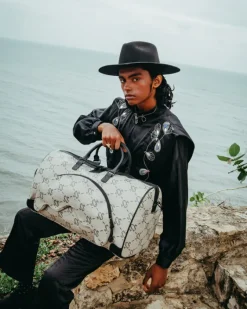 THE GETAWAY DUFFLE><noscript><img width=