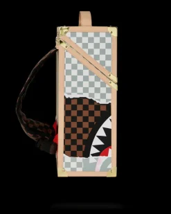 UNSTOPPABLE ENDEAVORS II CHATURANGA SHARK 1900 BACKPACK><noscript><img width=