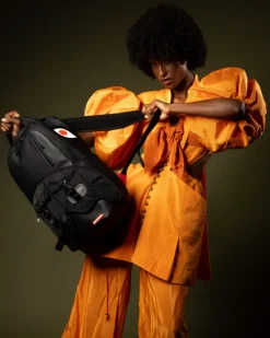 VELCRO SHARK - 3 INTERCHANGEABLE SHARKS BACKPACK (DLXV)><noscript><img width=