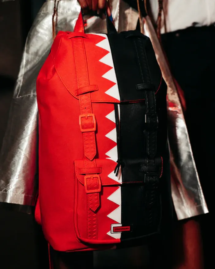 VERTICAL SHARK CUT u0026 SEW HILLS BACKPACK>SPRAYGROUND
