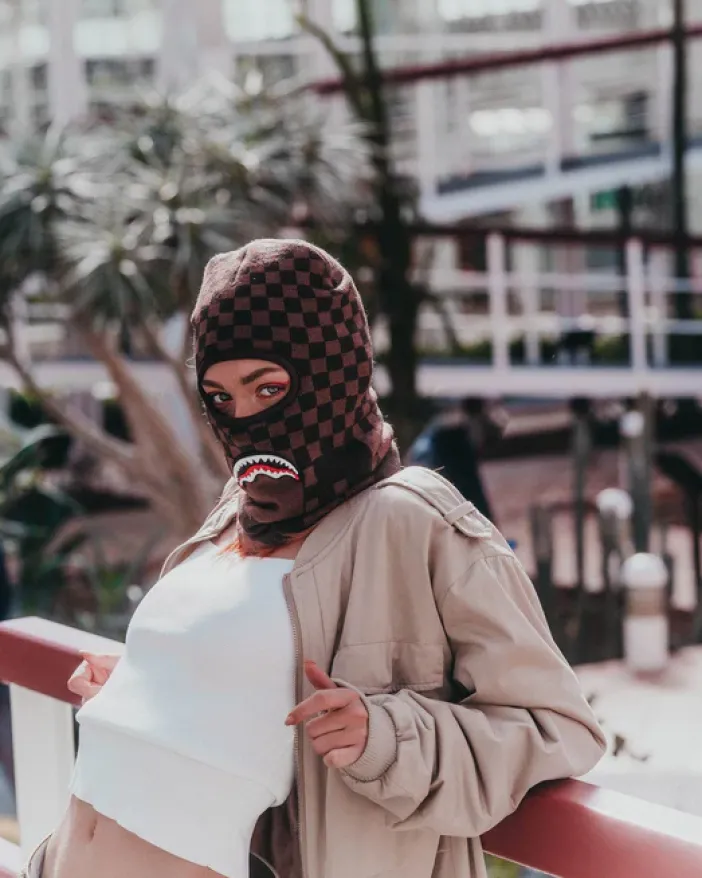 XTC SHARKS IN PARIS SKI MASK>SPRAYGROUND New